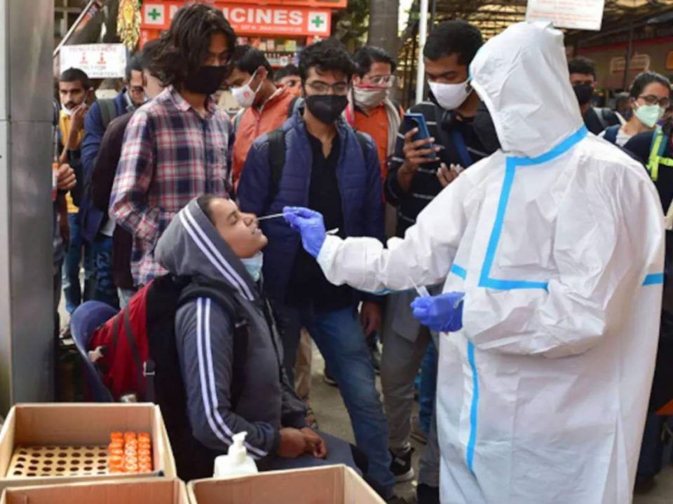Caution: The fourth wave of Corona will come this month! Karnataka health minister warns