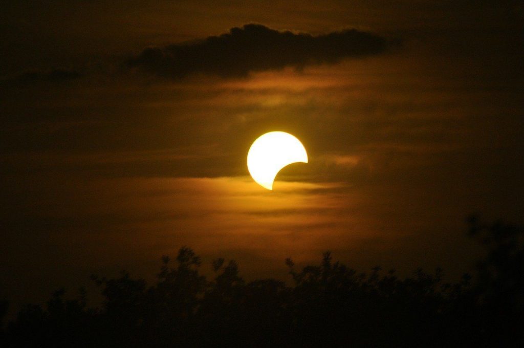 What a wonderful coincidence! April 30 solar eclipse Saturn - Rahu will cause upheaval, find out who will benefit