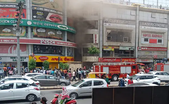 fire-breaks-out-at-dev-complex-near-parimal-garden-in-ahmedabad-newborns-rescued