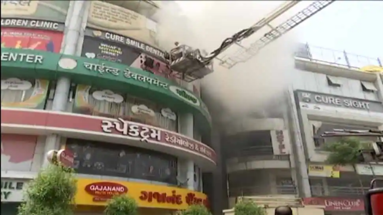 fire-breaks-out-at-dev-complex-near-parimal-garden-in-ahmedabad-newborns-rescued