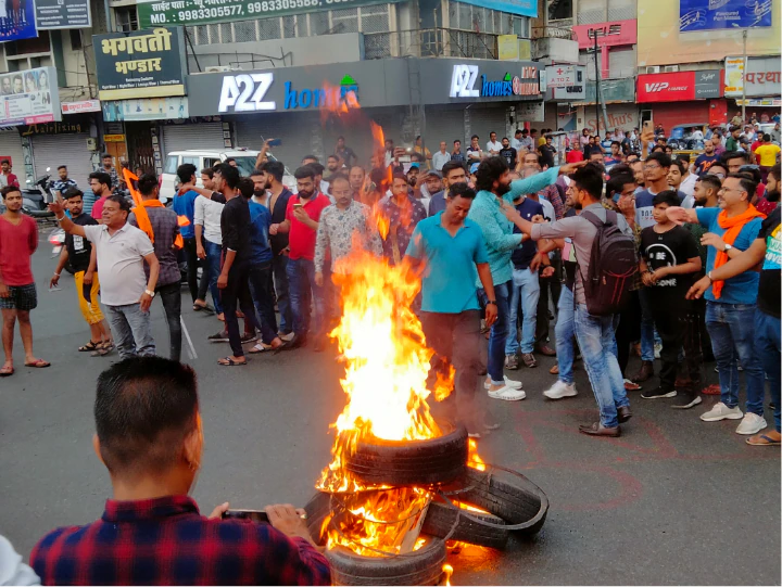 curfew-imposed-in-udaipur-following-bjps-announcement-of-closure-internet-service-halted