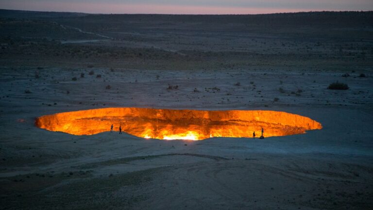 this-is-the-most-dangerous-place-in-the-world-the-gates-of-hell