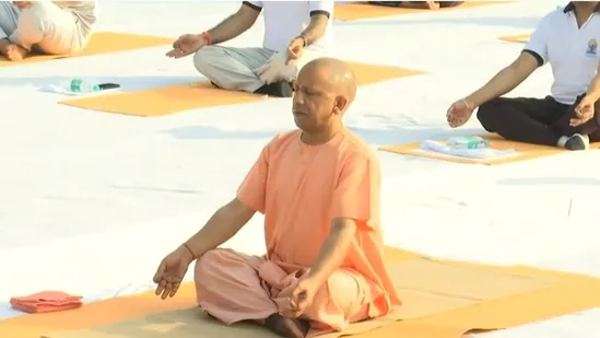 PM Modi did yoga in Mysore with 15000 people: Find out what he said on Yoga Day