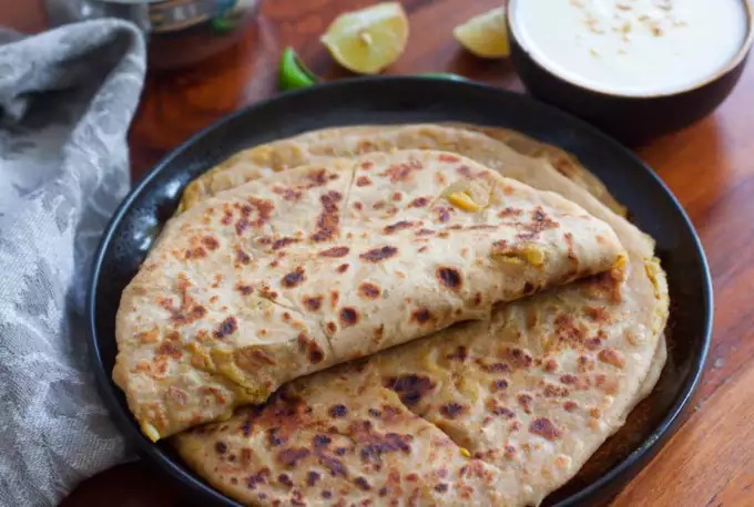 Politics Special Plate! Here you can find Chokidar Paratha and Aam Aadmi Pasta