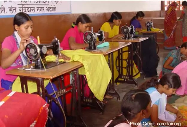 how-to-get-free-sewing-machine-from-government-know-scheme-online-registration-details