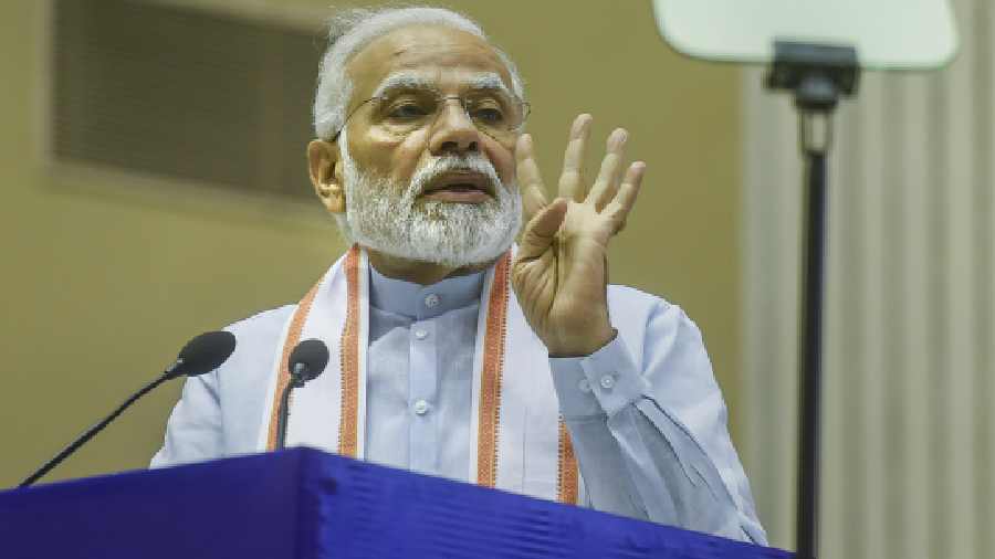 India achieves target of 10% ethanol blend, achieves Rs 4,100 crore savings in 5 months