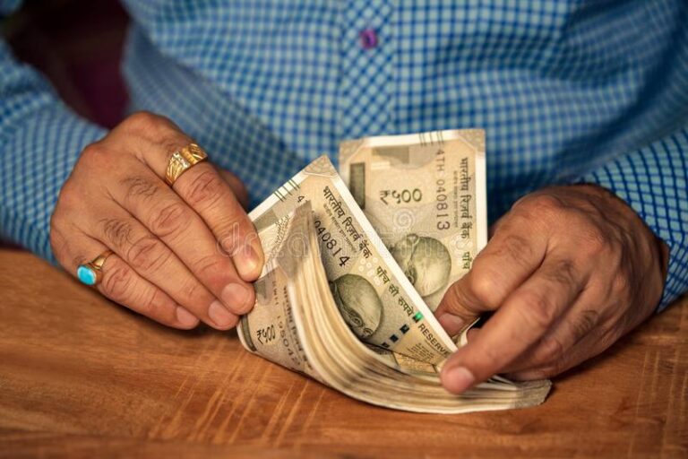 big-news-for-government-jobs-the-salaries-of-these-employees-can-go-up-to-rs-40000