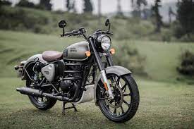 This is the best selling bike in India! In a single month, 12,53,187 bikes were sold in the country
