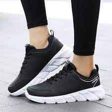 grab-the-best-deal-on-women-sports-shoes-under-500-rupees-only