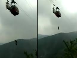 Major tragedy: Heartbroken rescue of people trapped in cable car stuck in Himachal