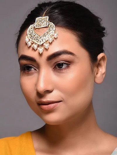 The "Tiko" worn by women on their heads is beautifully applied by Charchand! Learn what to look for and tactics to help ease the way