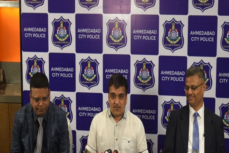 Gujarat Police becomes digital; Now you can file online E-FIR in case of vehicle or mobile theft