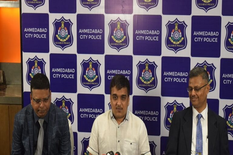 Gujarat Police becomes digital; Now you can file online E-FIR in case of vehicle or mobile theft