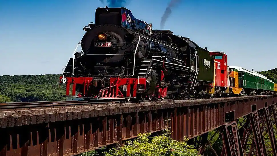 People of raw heart do not make this journey otherwise .. This is the most dangerous railway track in the world