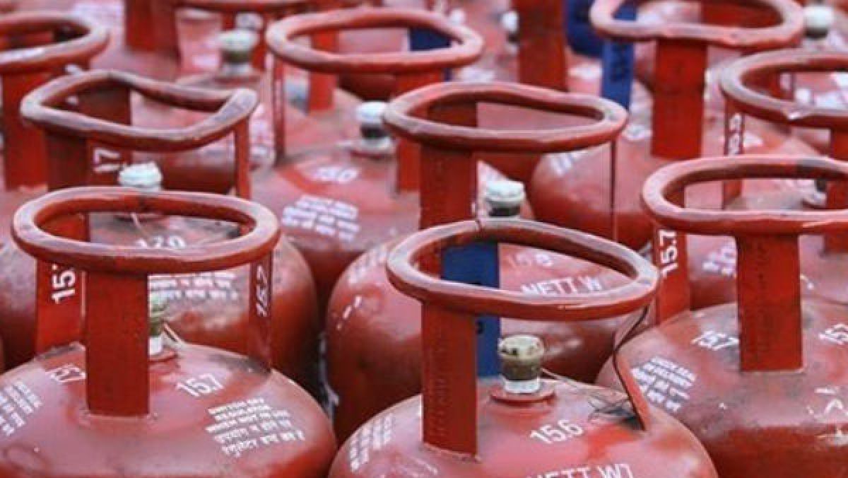 Get 3 Gas Cylinders Free Now Annually Now! Find out the reason behind this announcement of the government