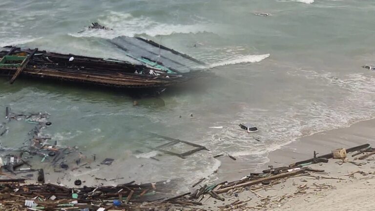 A ship named 'Raj Sagar' from Porbandar took Jalasamadhi in the sea of ​​Oman