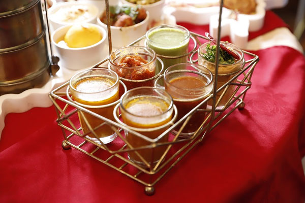 Politics Special Plate! Here you can find Chokidar Paratha and Aam Aadmi Pasta