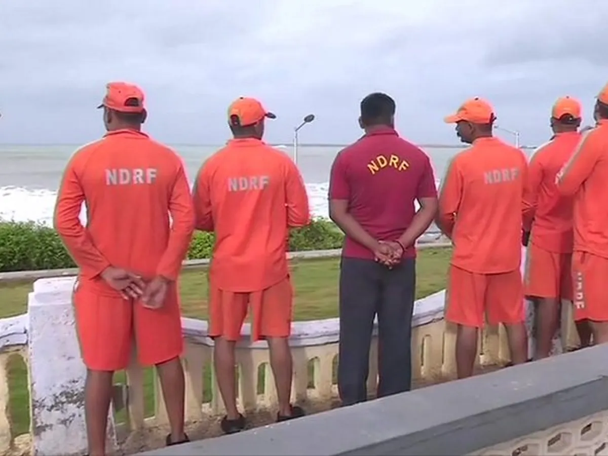 heavy-rain-forecasting-ndrf-deployed-in-saurashtra-orders-authorities-not-to-leave