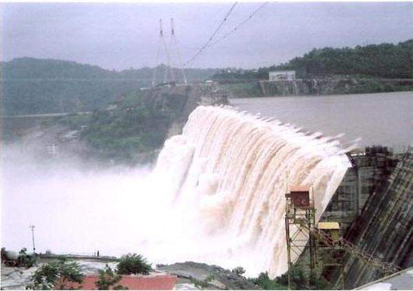 more-than-100-percent-water-storage-in-35-reservoirs-of-the-state