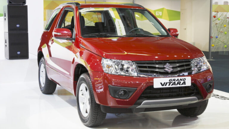 maruti-suzuki-will-launch-their-premium-suv-grand-vitara-booking-started