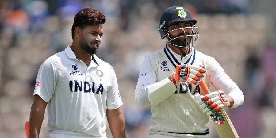 the-pair-of-pant-and-jadeja-kept-the-color-history-made-by-this-player
