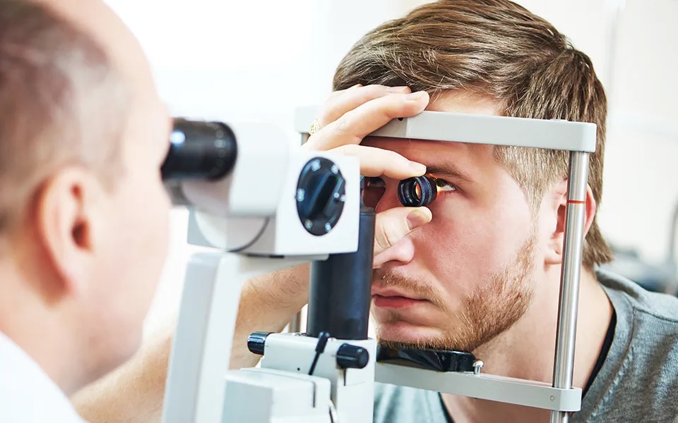 eye-problems-can-occur-in-patients-with-hypertension-high-blood-pressure