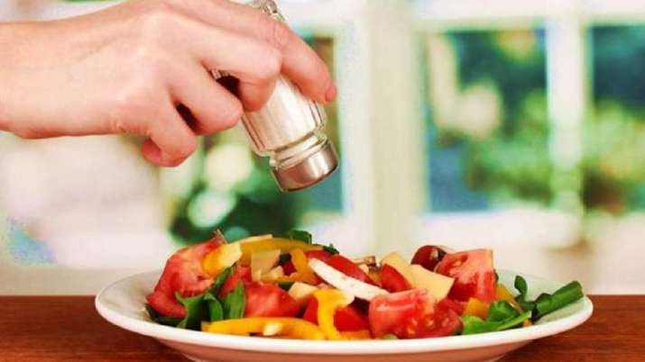 the-habit-of-adding-salt-to-lentils-and-vegetables-from-above-this-habit-can-be-fatal