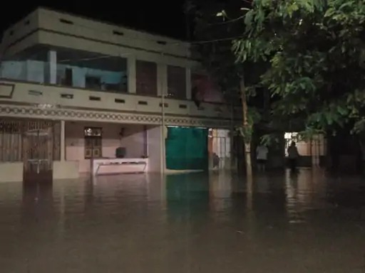 Many clouds fell in Borsad of Anand! Eleven inches of rain fell in four hours