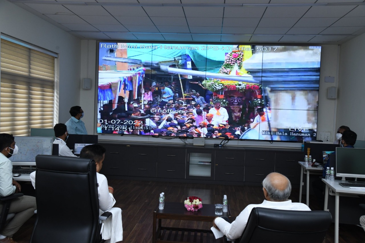 cm-conducts-in-depth-inspection-of-statewide-rath-yatra-through-dashboard