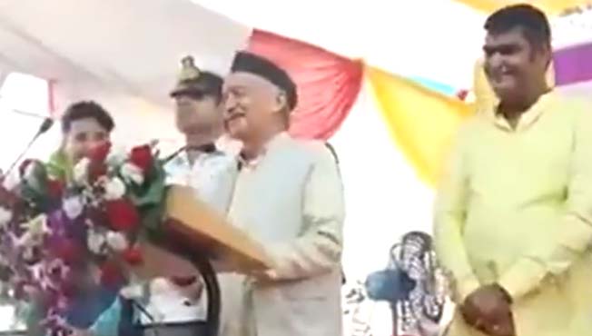 the-governor-of-maharashtra-made-a-statement-about-gujaratis