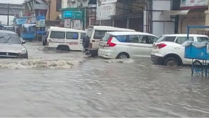 scenes-never-seen-in-kutch-80-of-the-seasons-rain-fell