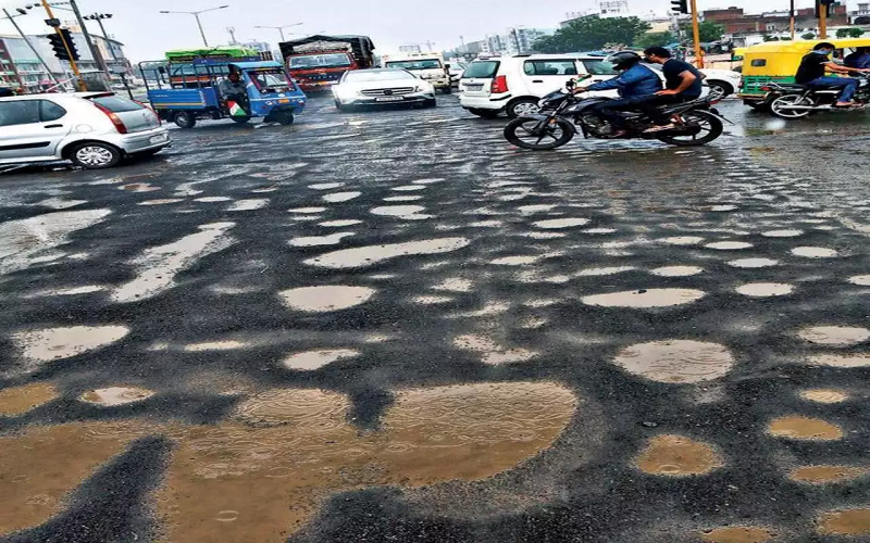 road-complaints-can-be-made-on-this-app-gandhinagar-purnesh-modi