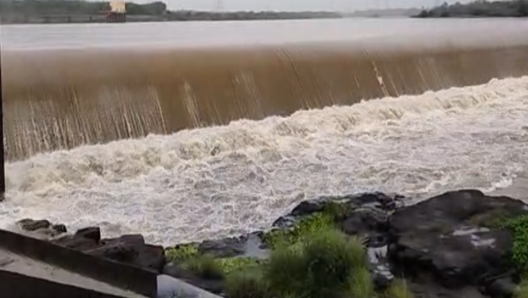 new-nir-came-to-narmada-dam-as-clouds-are-kind-to-gujarat-find-out-which-other-dams-in-saurashtra-overflowed