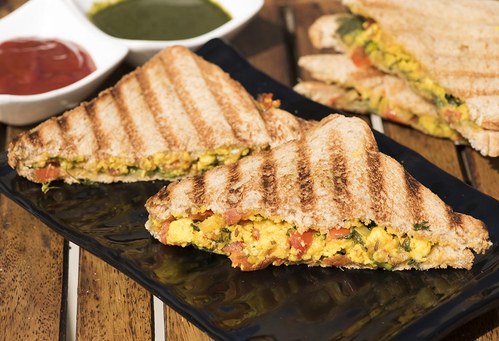 make-these-paneer-bhurji-sandwiches-on-the-weekend-know-the-recipe