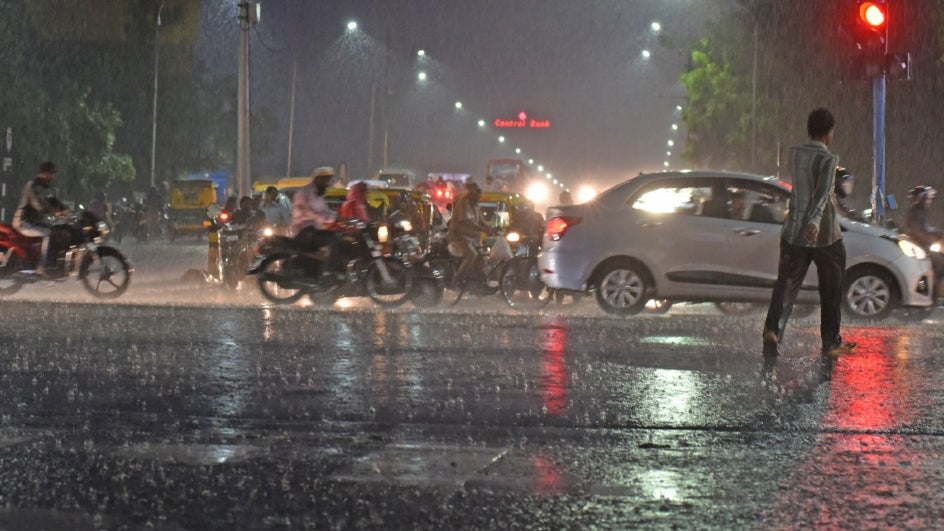 panipani-happened-in-ahmedabad-the-city-was-flooded-by-torrential-rains
