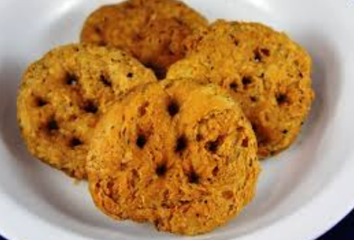 in-the-monsoon-surats-famous-sarsiya-khajas-country-is-booming-abroad-find-out-what-the-test-is-like