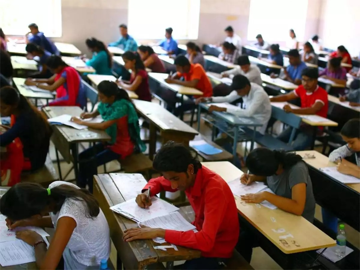 You will be able to see your child giving papers at Saurashtra University at home! Learn what to look for and tactics to help ease the way