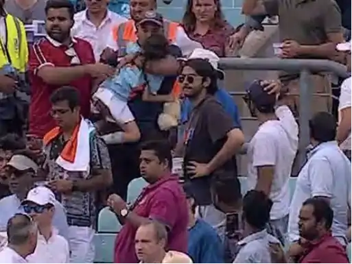 rohit-sharma-hit-the-six-and-injured-the-girl-sitting-in-the-stand