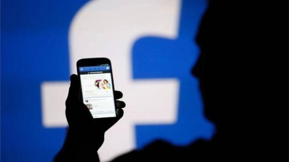 is-a-friend-request-on-social-media-real-or-fake-find-out-why
