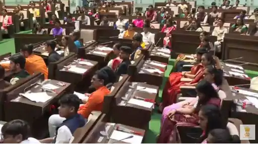mock-assembly-students-managed-the-gujarat-legislative-assembly