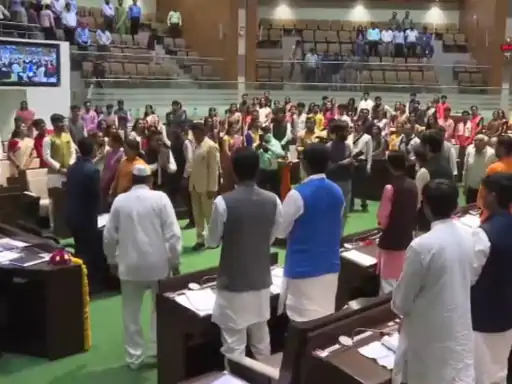 mock-assembly-students-managed-the-gujarat-legislative-assembly