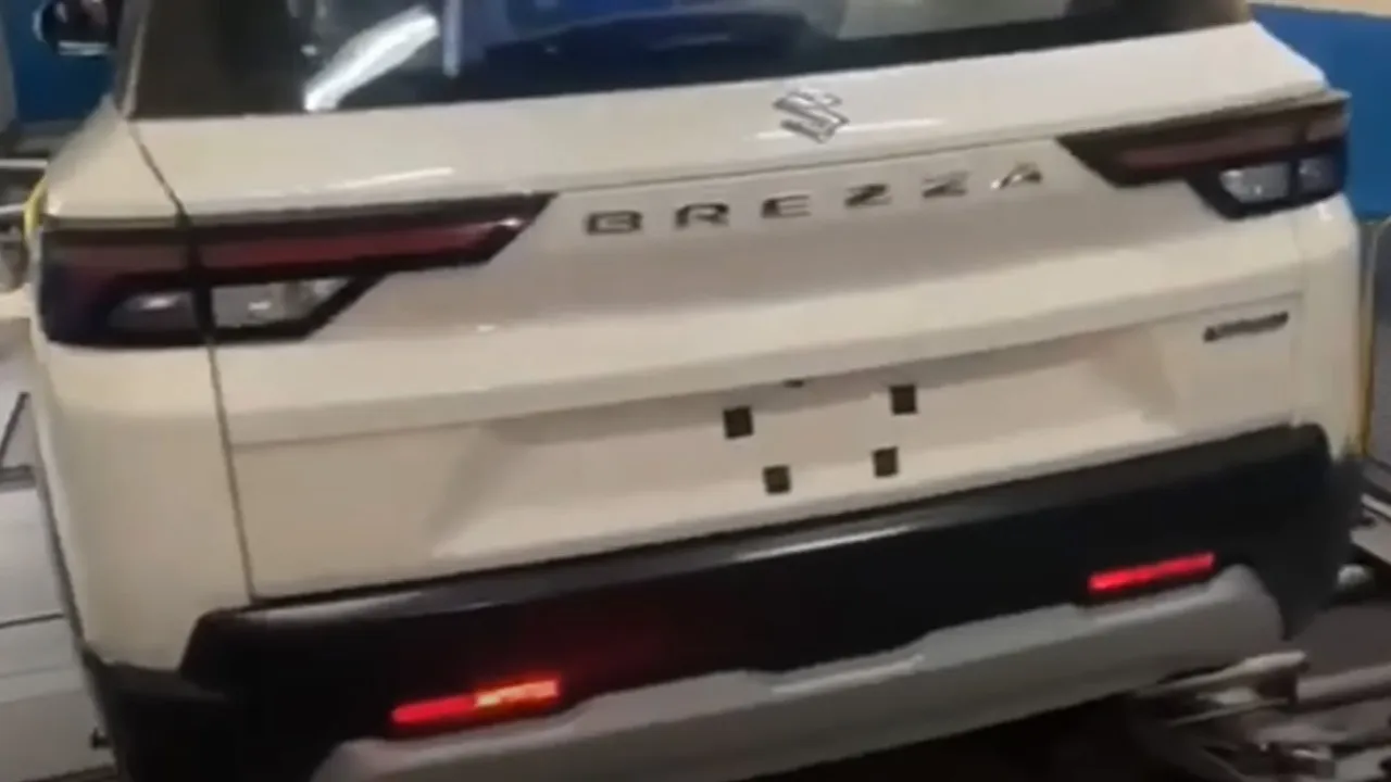 electric-sunroof-high-tech-breza-with-6-airbags-launched-this-will-give-the-car-a-bump