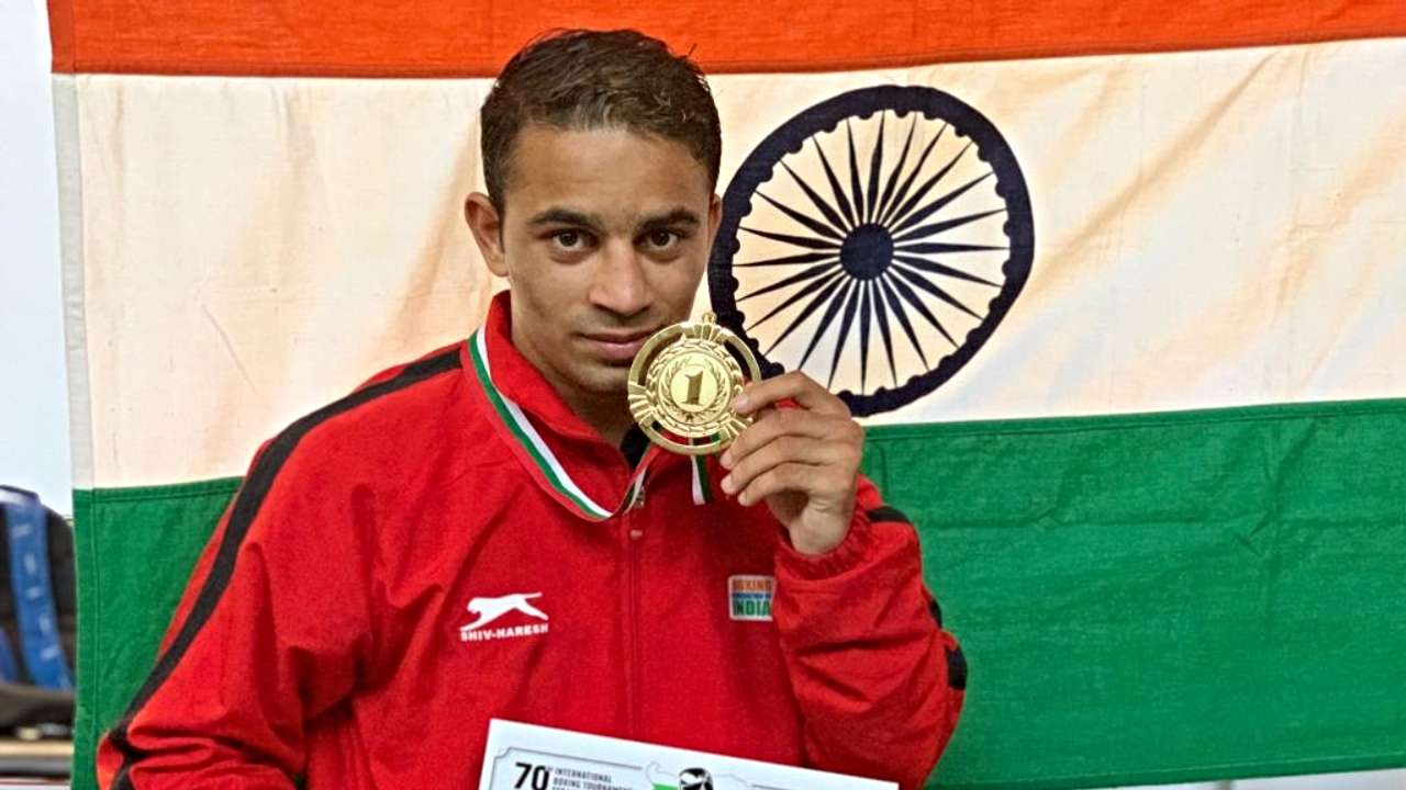 in-commonwealth-games-neetu-ghanghase-and-amir-won-gold-in-boxing