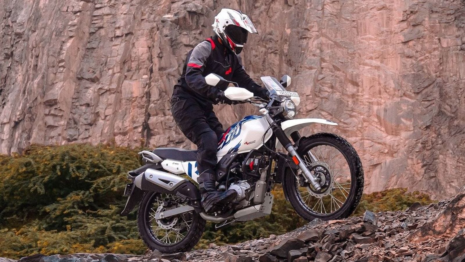 hero-xpulse-200-cheapest-offroading-bike-know-about-feature-and-price