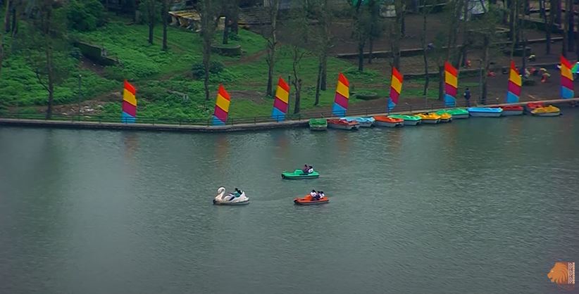 this-beautiful-place-near-surat-in-august