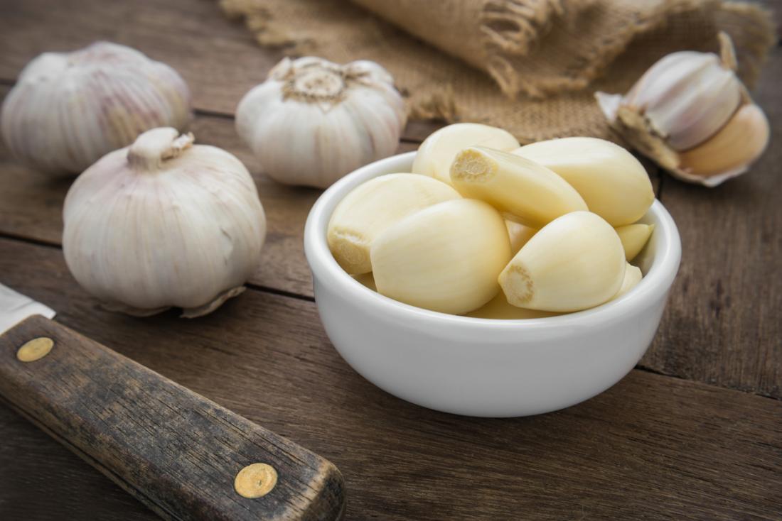 eating-two-garlic-every-day-on-empty-stomach-this-diseases-will-go-away
