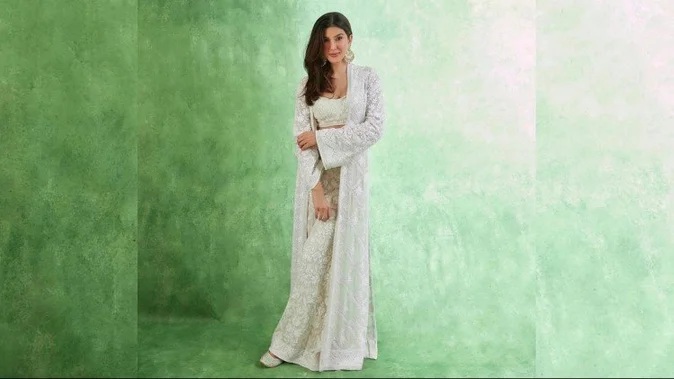 fashion-tips-take-ideas-from-shanaya-kapoor-look-in-raksha-bandhan