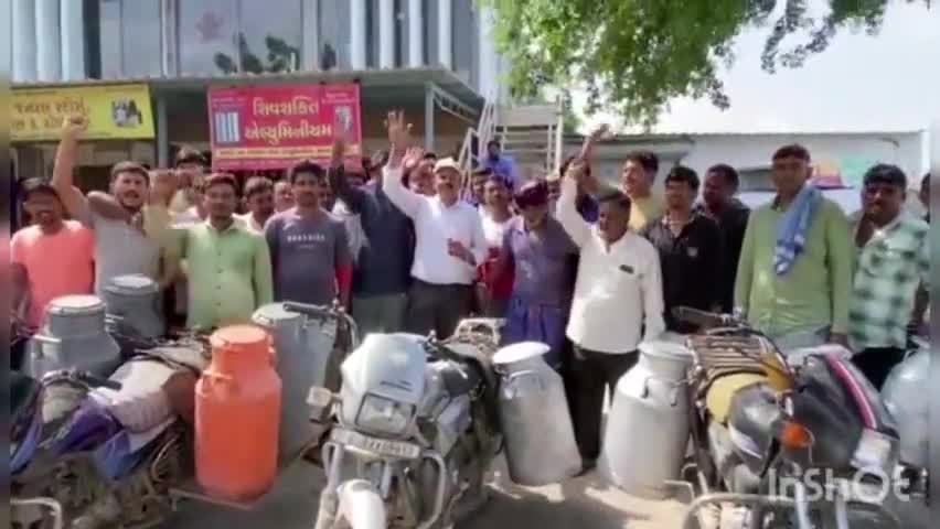 Today the strike of the goods in the people! Milk dairies are also closed in many places