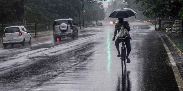 Scattered rain is once again predicted in Gujarat! Find out where you ate today