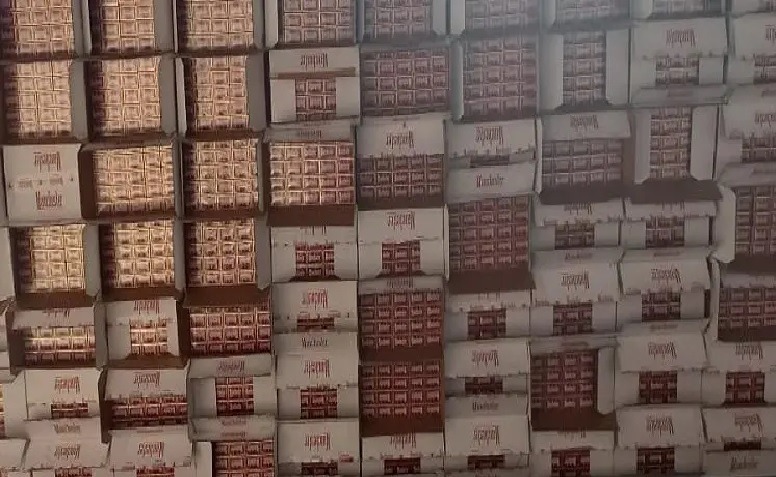 Illegal foreign cigarettes worth crores seized from Mundra port